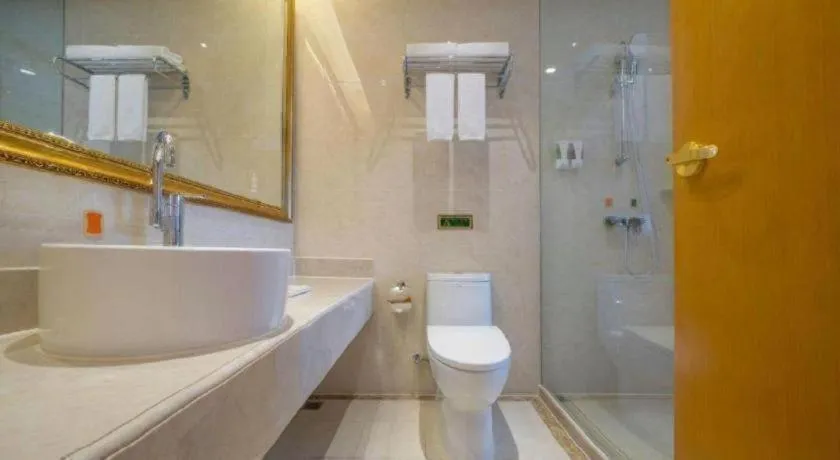 Vienna International Hotel Shanghai Dishui Lake Lingang Wanda