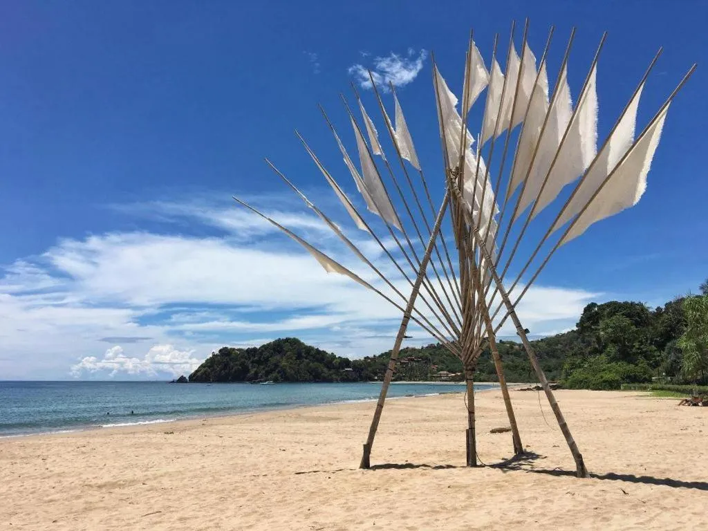 Capital O 729 Amantra Lake View Resort