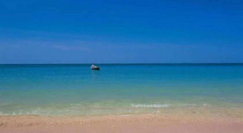 Capital O 729 Amantra Lake View Resort