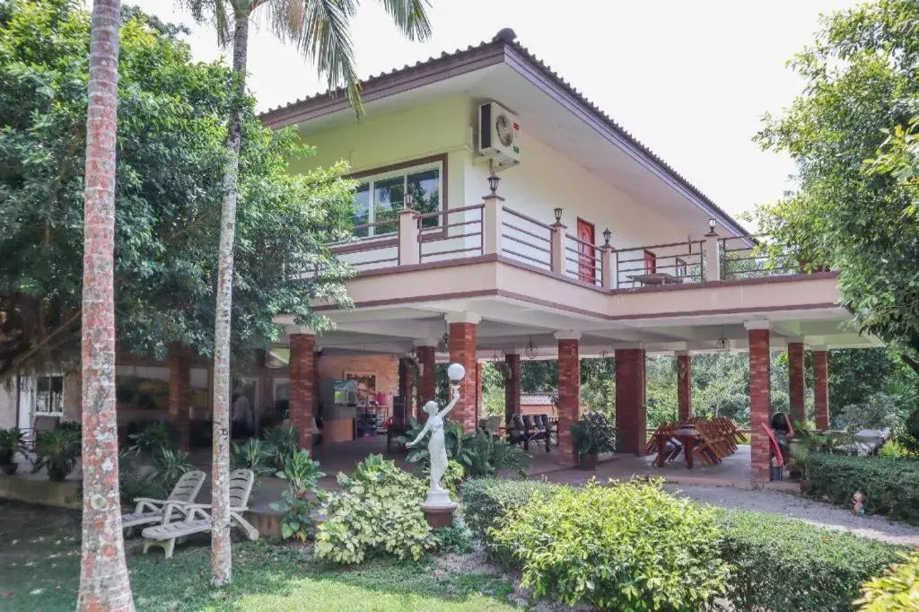 OYO 742 View Pruksa Resort OYO 742 View Pruksa Resort