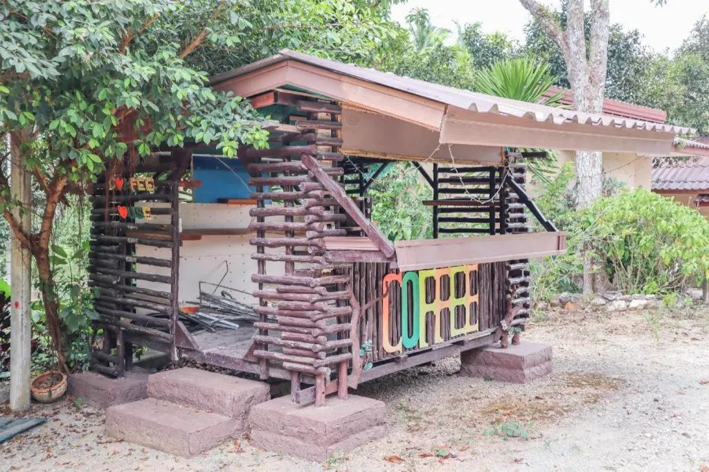OYO 742 View Pruksa Resort