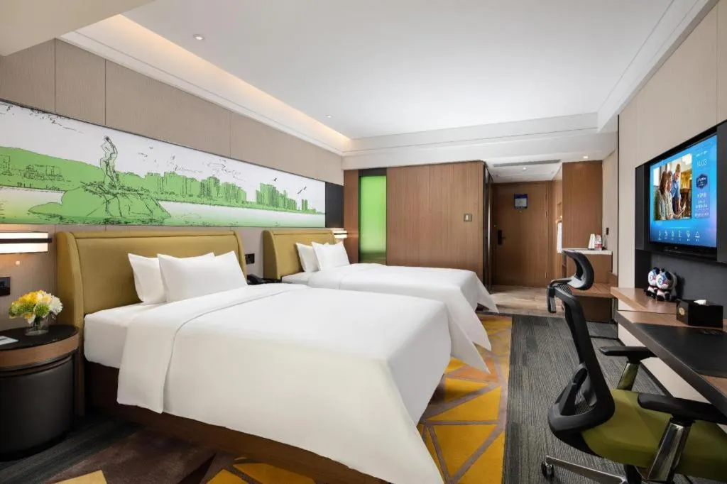 Bed in Hampton by Hilton Zhuhai Doumen