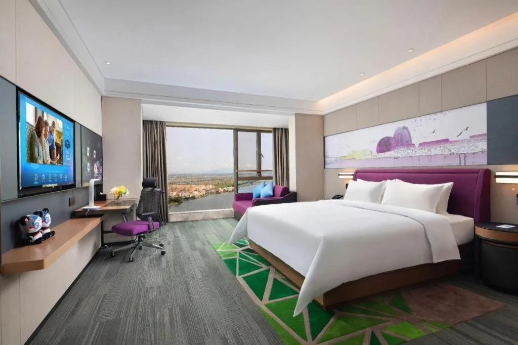 Bed in Hampton by Hilton Zhuhai Doumen