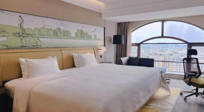 Bed in Hampton by Hilton Zhuhai Doumen