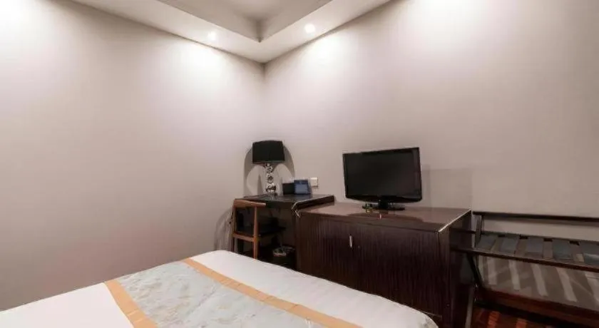 Bed in Yitel Collection Beijing Capital Airport New International Exhibition