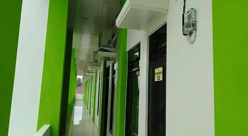 OYO 90930 Wisma Hana Hani