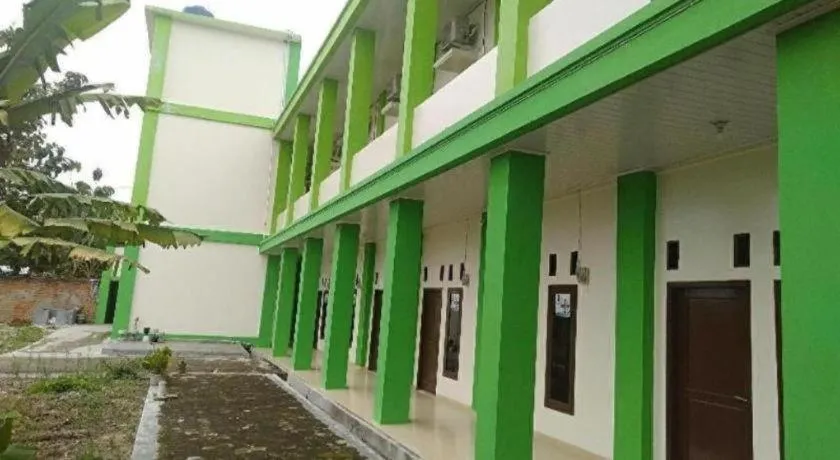 OYO 90930 Wisma Hana Hani