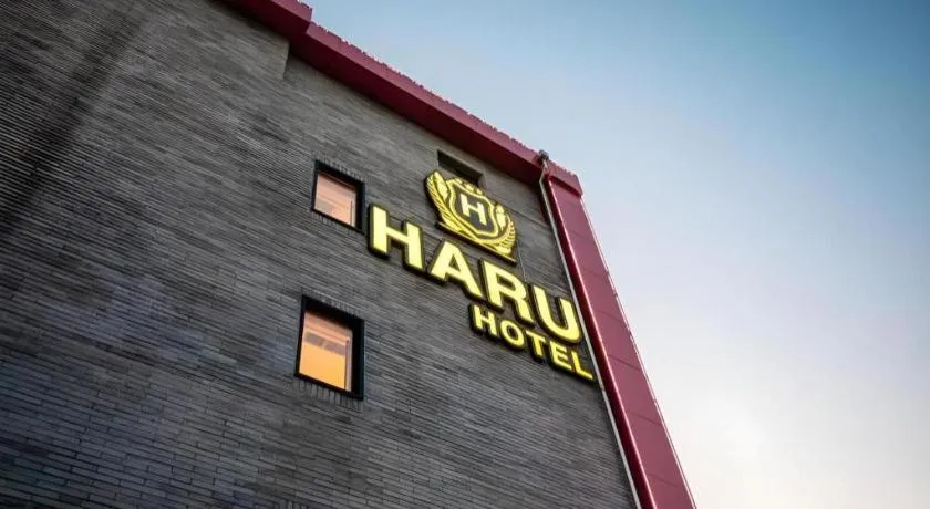 Haru Hotel