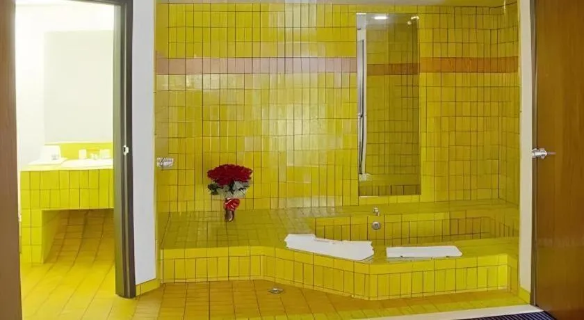 Americas Best Value Inn & Suites Los Angeles Downtown SW