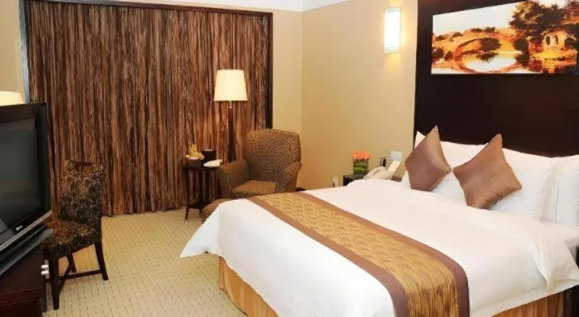 Bed in Qingdao Blue Horizon Hotel Laoshan