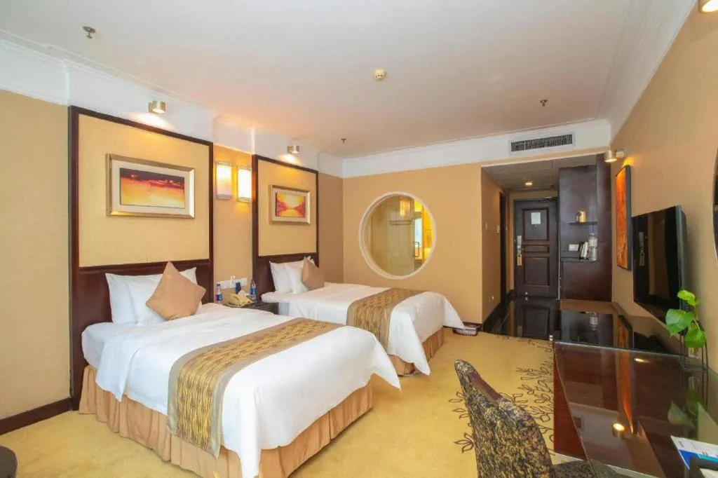 Bed in Qingdao Blue Horizon Hotel Laoshan