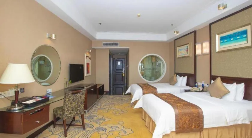 Bed in Qingdao Blue Horizon Hotel Laoshan