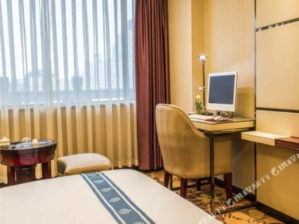 Bed in Chengdu Handu International Hotel