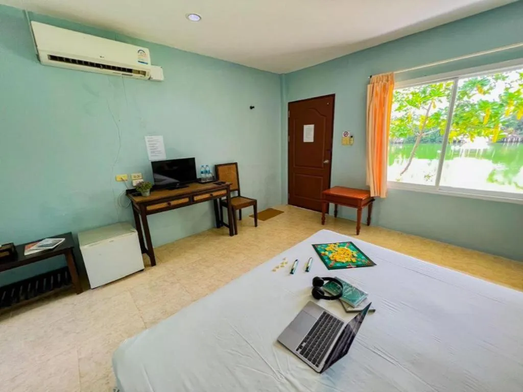 Bed in Water Jade Natural Resort