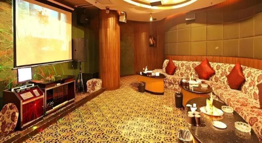 Holiday Inn Hotel & Suites Jiaxing Hangzhou Bay By IHG