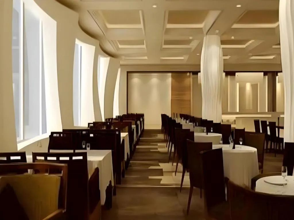 Holiday Inn Hotel & Suites Jiaxing Hangzhou Bay By IHG