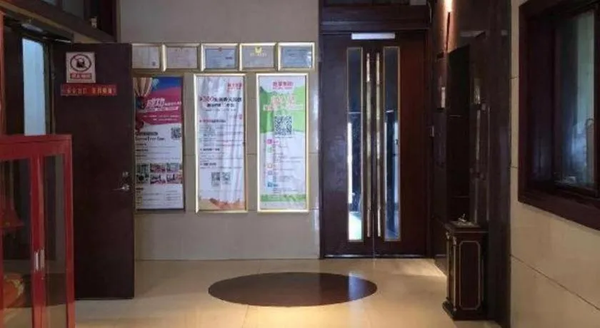 GreenTree Inn Xuzhou South Minzhu Road