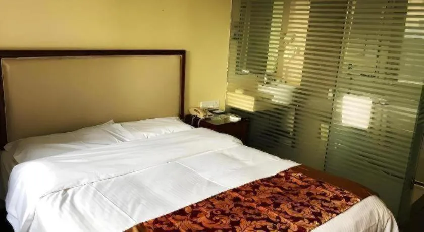 Bed in GreenTree Inn Xuzhou South Minzhu Road