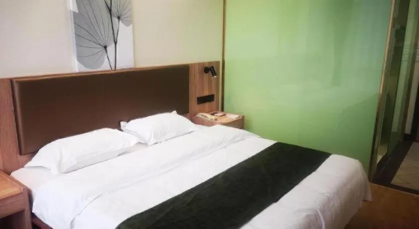 Bed in GreenTree Inn Xuzhou South Minzhu Road