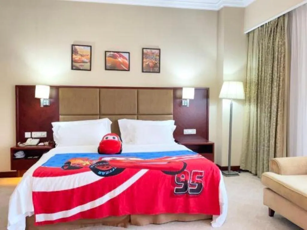 Bed in Dolton Changsha Spa Hotel