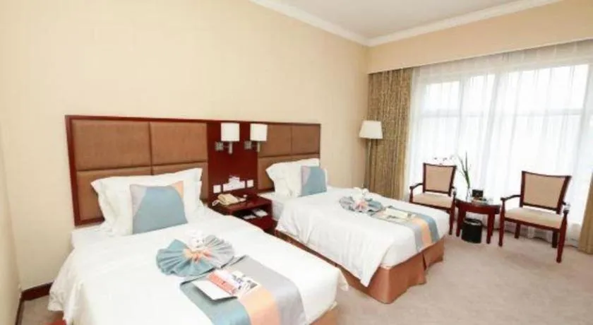 Bed in Dolton Changsha Spa Hotel