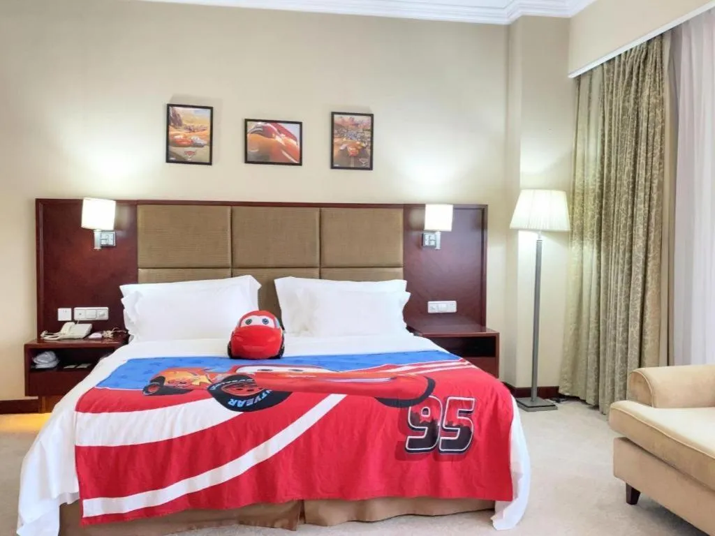 Bed in Dolton Changsha Spa Hotel