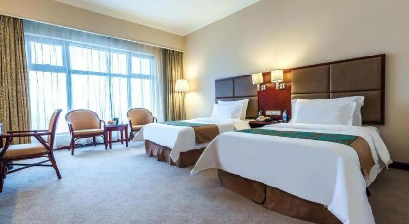 Bed in Dolton Changsha Spa Hotel