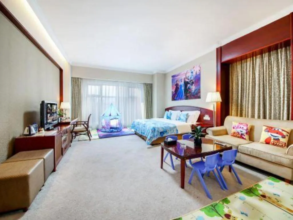 Bed in Dolton Changsha Spa Hotel