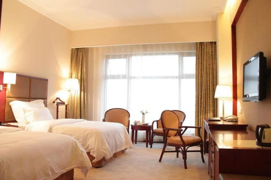 Bed in Dolton Changsha Spa Hotel