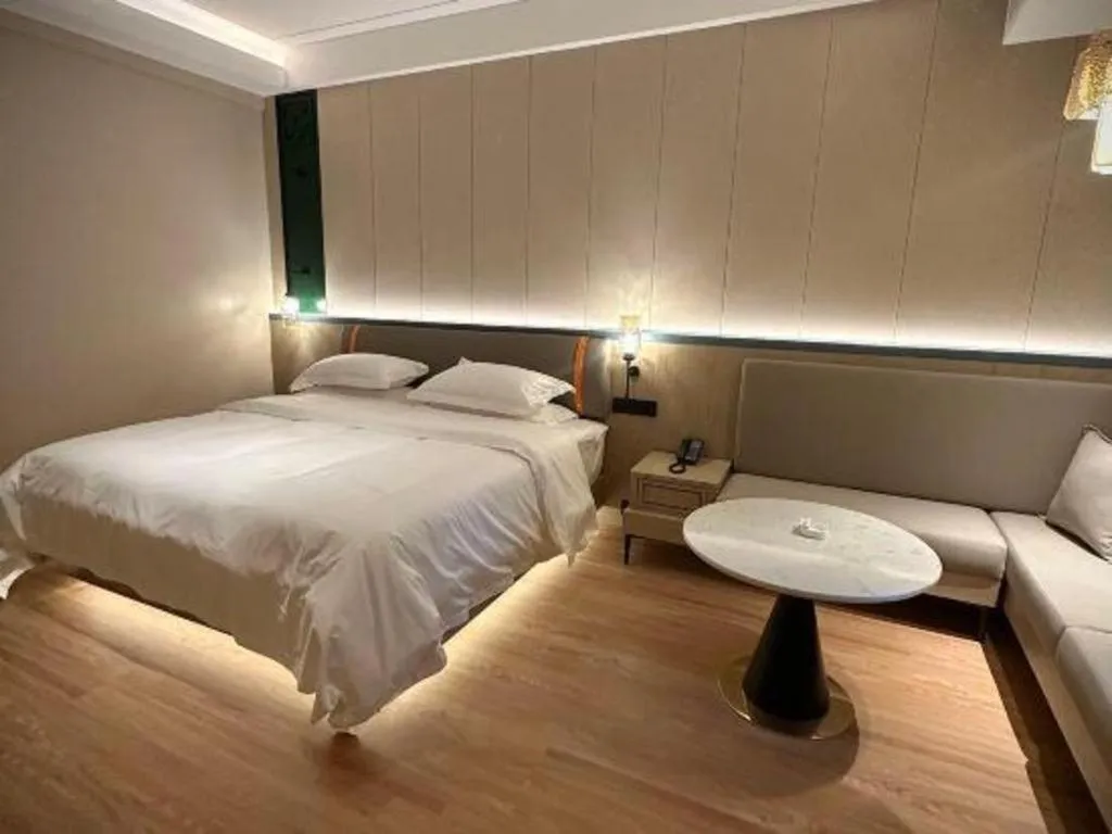 Bed in Tianrun International Hotel