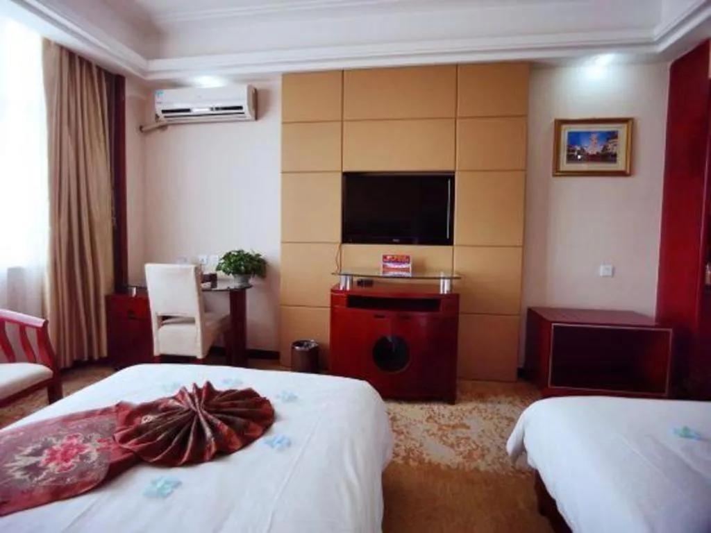 Bed in Tianrun International Hotel