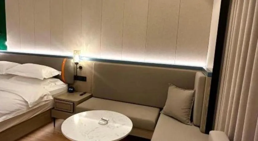 Bed in Tianrun International Hotel