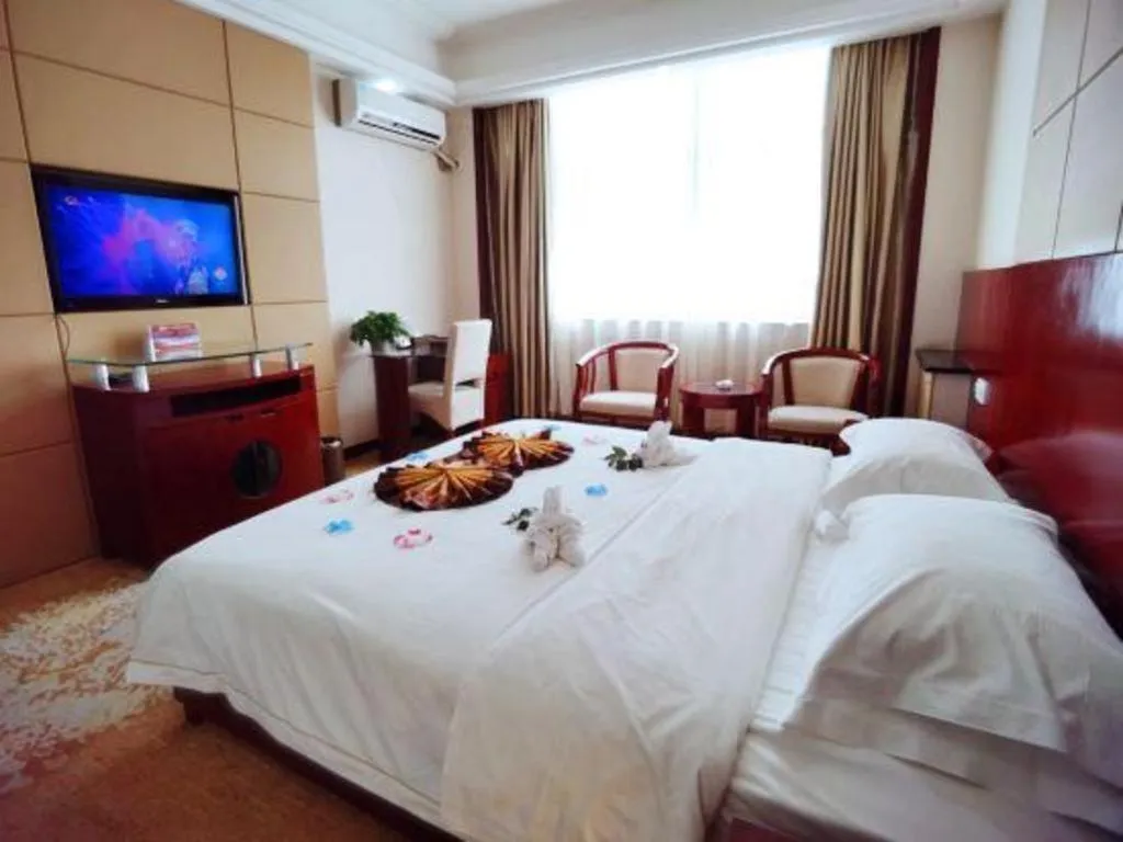 Bed in Tianrun International Hotel