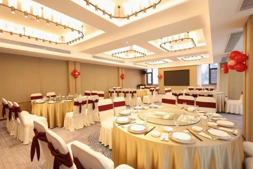 Zhangjiagang Jiangnan Garden Hotel