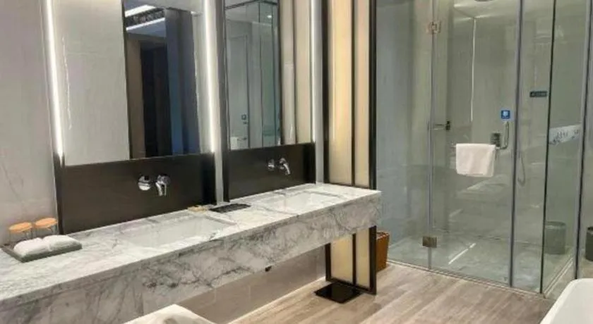 Zhangjiagang Jiangnan Garden Hotel