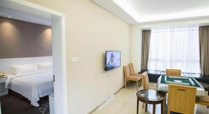 Bed in Zhangjiagang Jiangnan Garden Hotel