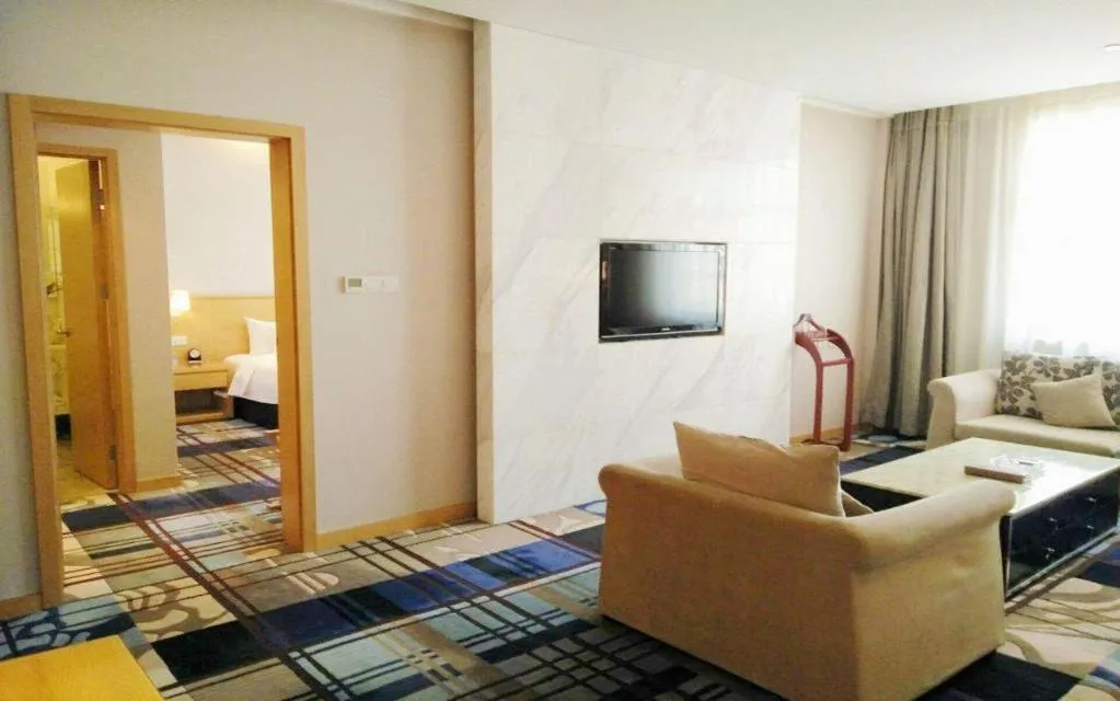 Bed in Zhangjiagang Jiangnan Garden Hotel