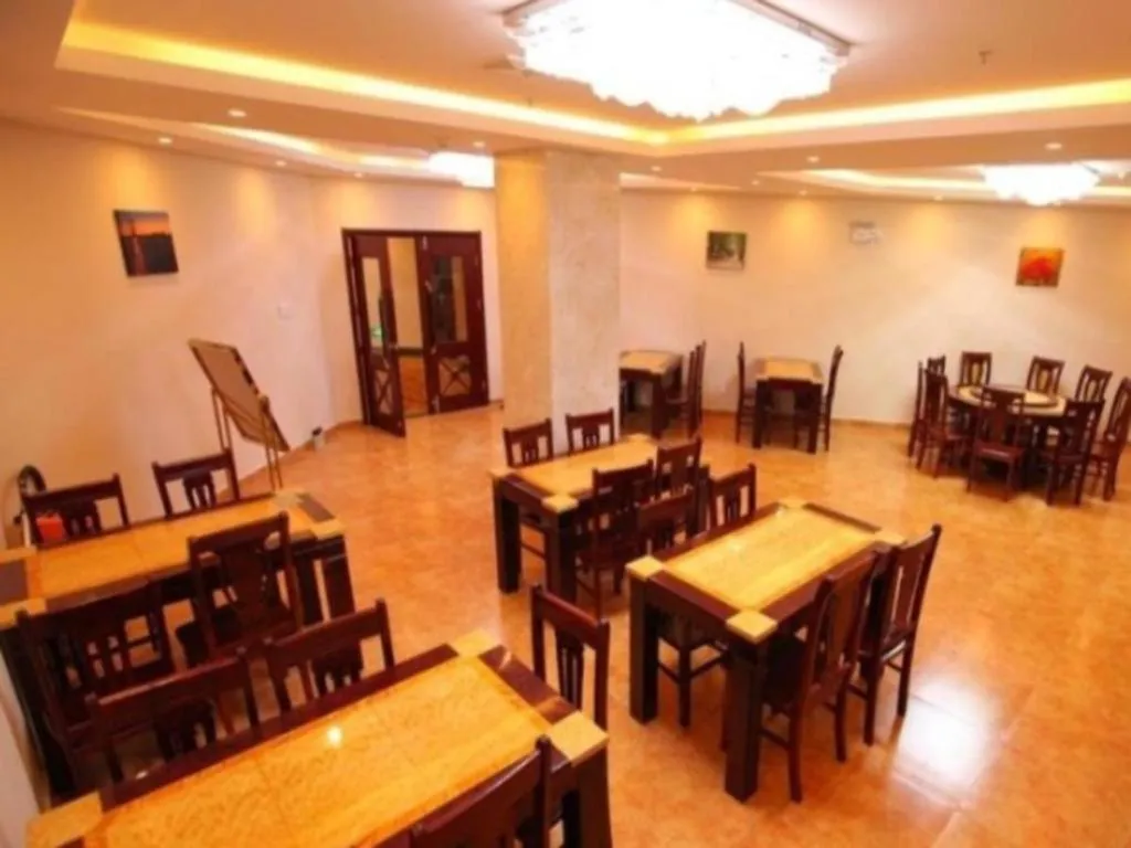 GreenTree Inn Suzhou Wujiang Zhenze Town Zhennan Road Express Hotel