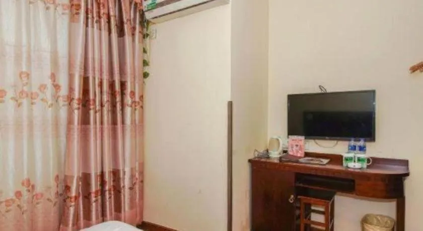 GreenTree Inn Suzhou Wujiang Zhenze Town Zhennan Road Express Hotel