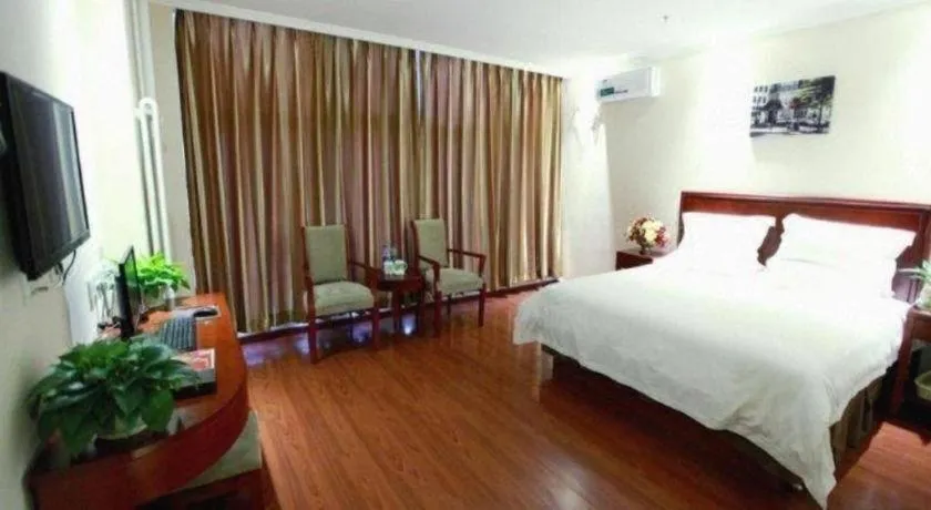 Bed in GreenTree Inn Beijing Miyun Changcheng Huandao Express Hotel