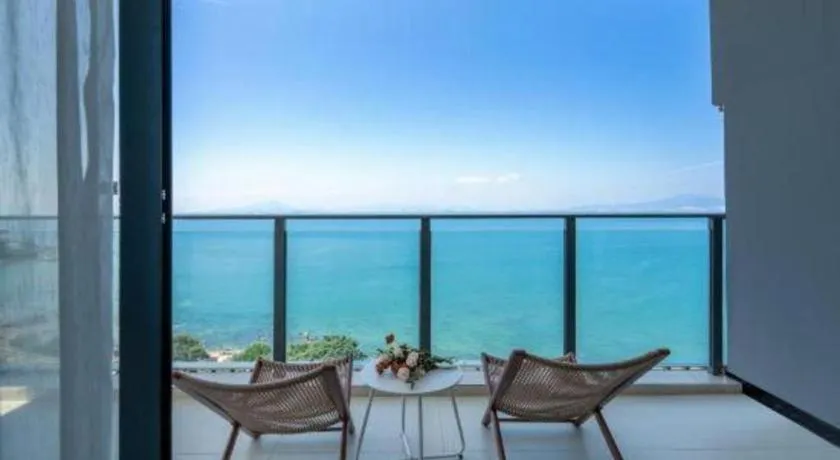 Island Skylight Resort