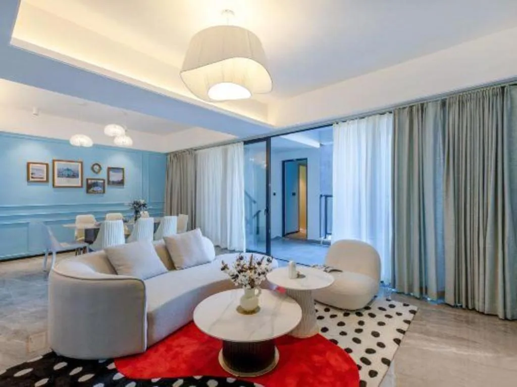 Island Skylight Resort