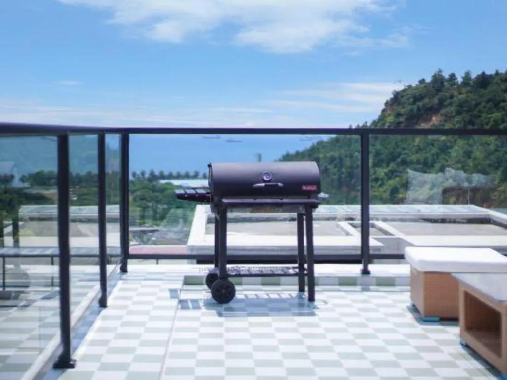 Island Skylight Resort