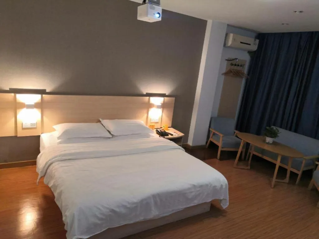 Bed in 7 Days Inn Ningbo Xiangshan Renmin Plaza Branch