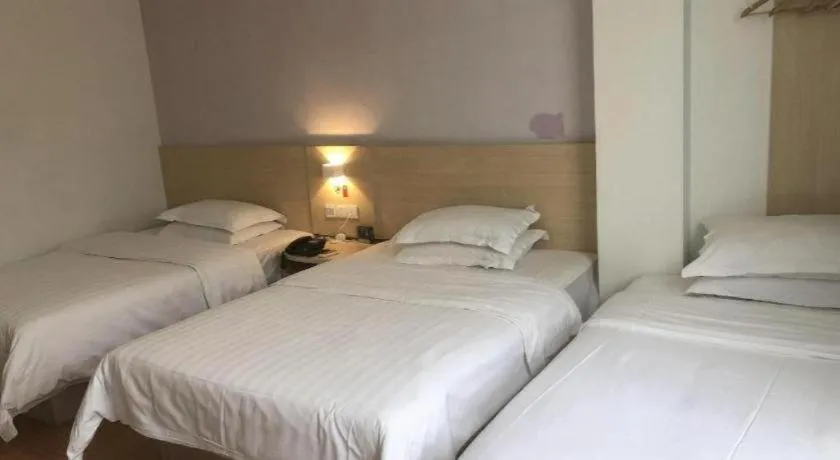 Bed in 7 Days Inn Ningbo Xiangshan Renmin Plaza Branch