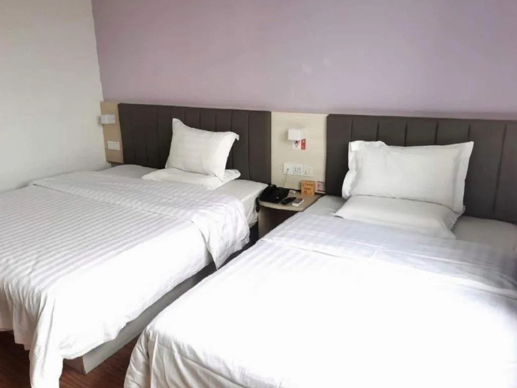 Bed in 7 Days Inn Ningbo Xiangshan Renmin Plaza Branch
