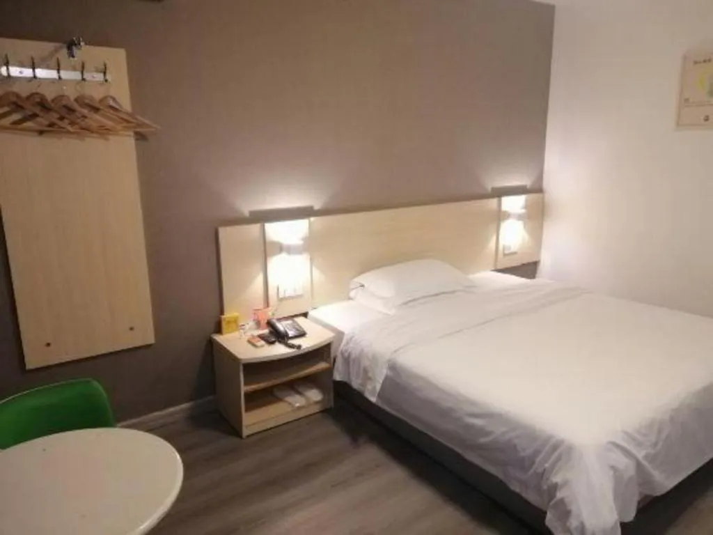 Bed in 7 Days Inn Ningbo Xiangshan Renmin Plaza Branch