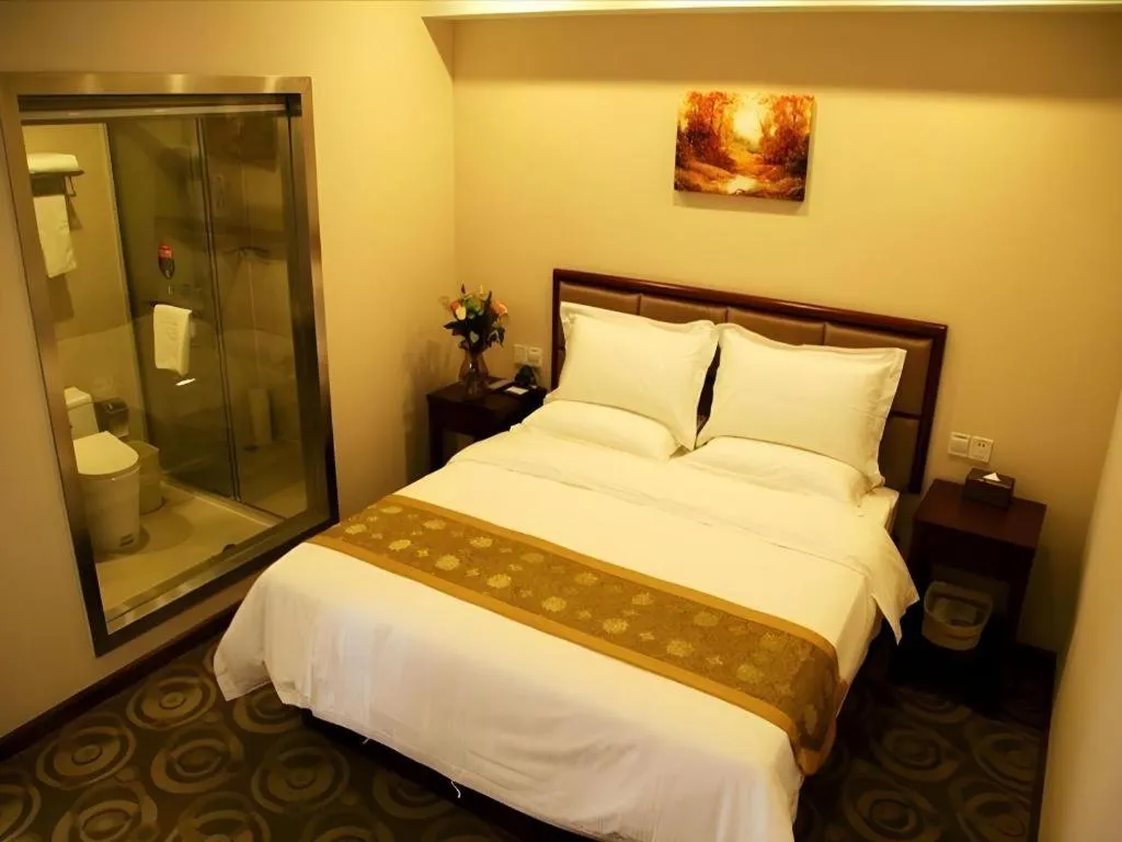 Bed in GreenTree Inn Jiangsu Changzhou Henglin Town Shuntong Road Express Hotel