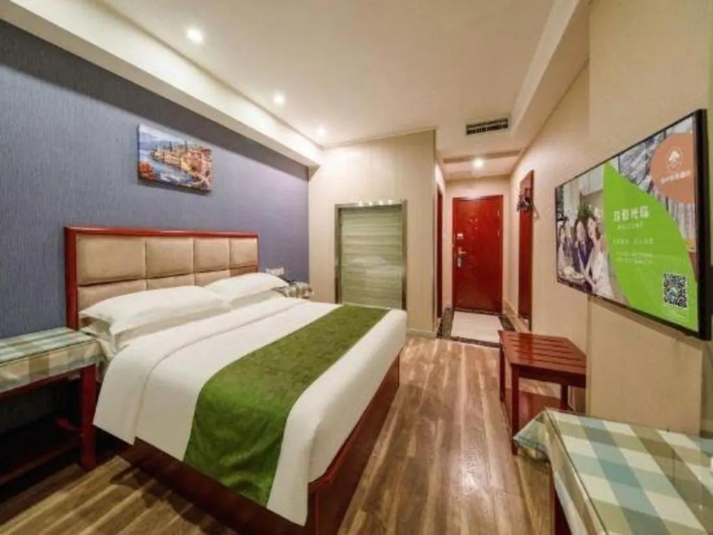 Bed in GreenTree Inn Jiangsu Changzhou Henglin Town Shuntong Road Express Hotel