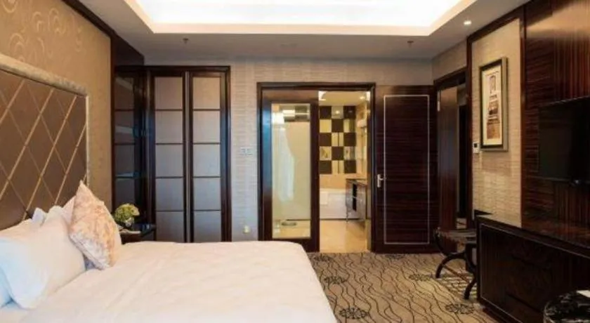 Bed in Country Garden Phoenix Hotel Yangshan